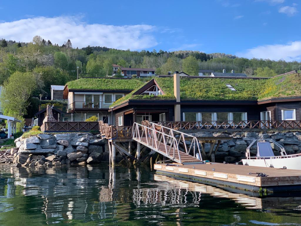 SOLSTRAND FJORD HOLIDAY LANGSET